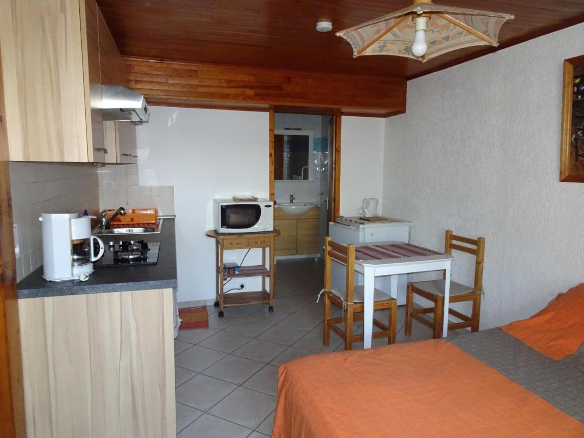 Apartment Charmant Studio A *